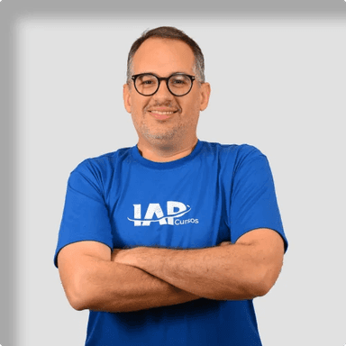 Foto do professor Filipe Maux
